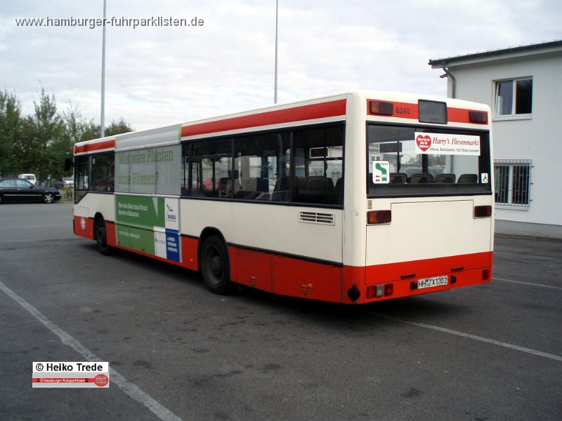 09) 8240 (2)-83 (ex HHA 1202),SBG,HT.JPG